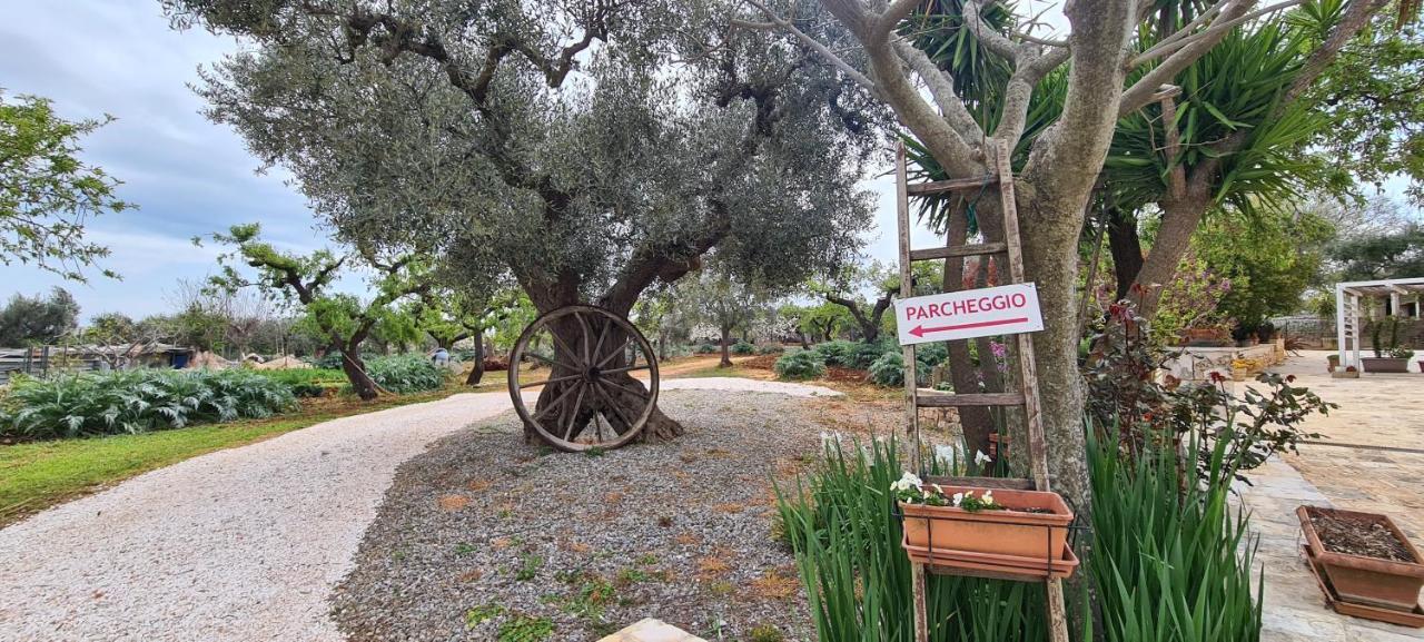 Il Trullo Di Nonna Lella Guest House Castellana Grotte Exterior photo