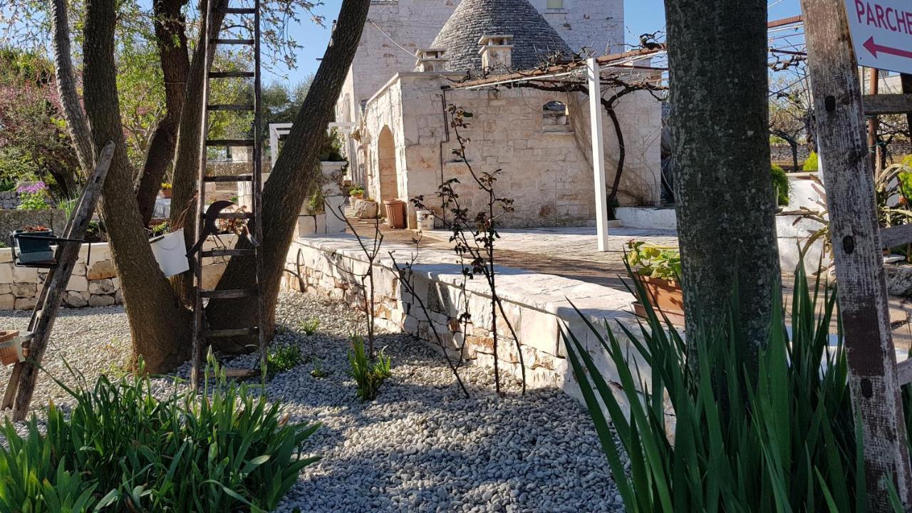 Il Trullo Di Nonna Lella Guest House Castellana Grotte Exterior photo