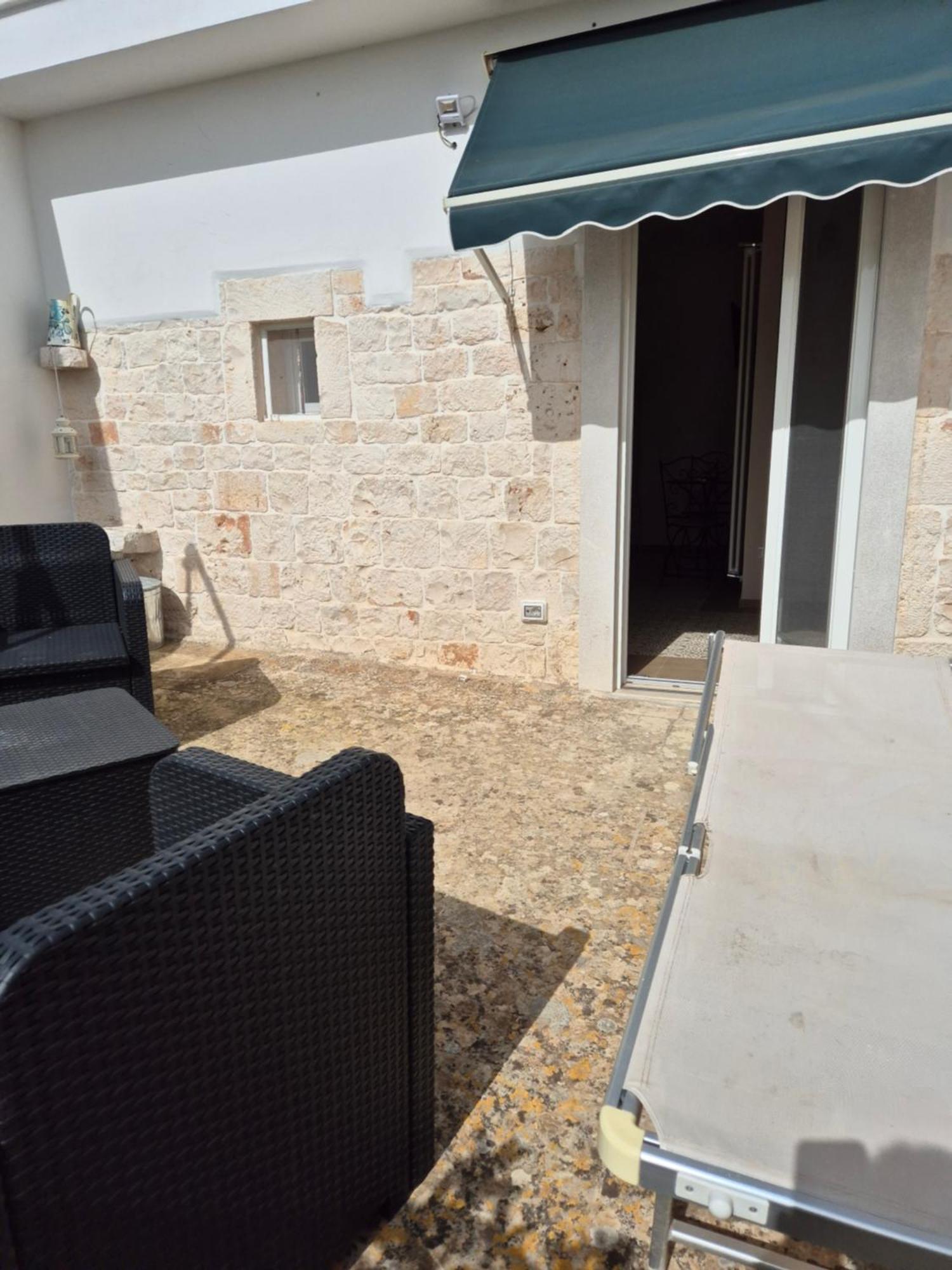 Il Trullo Di Nonna Lella Guest House Castellana Grotte Exterior photo