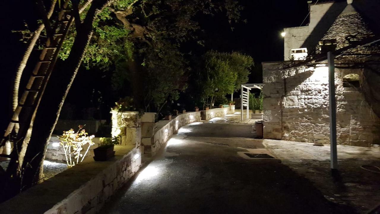 Il Trullo Di Nonna Lella Guest House Castellana Grotte Exterior photo